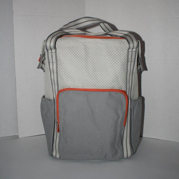 Thirty One  Day Away Backpack  in  Whisper Grey Colorblock  NWT - Picture 1 of 6